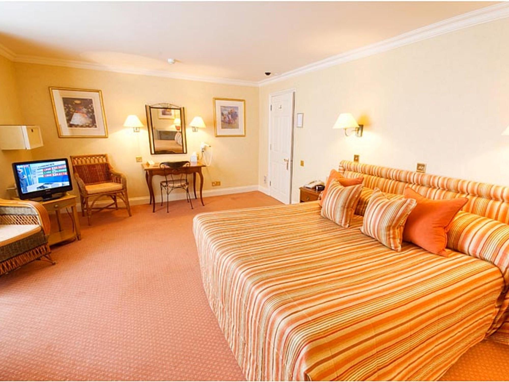 Wentworth Hotel Алдебург Екстериор снимка